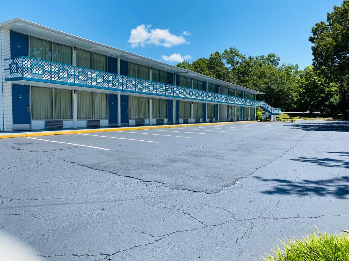 Econo Lodge كليمسون المظهر الخارجي الصورة