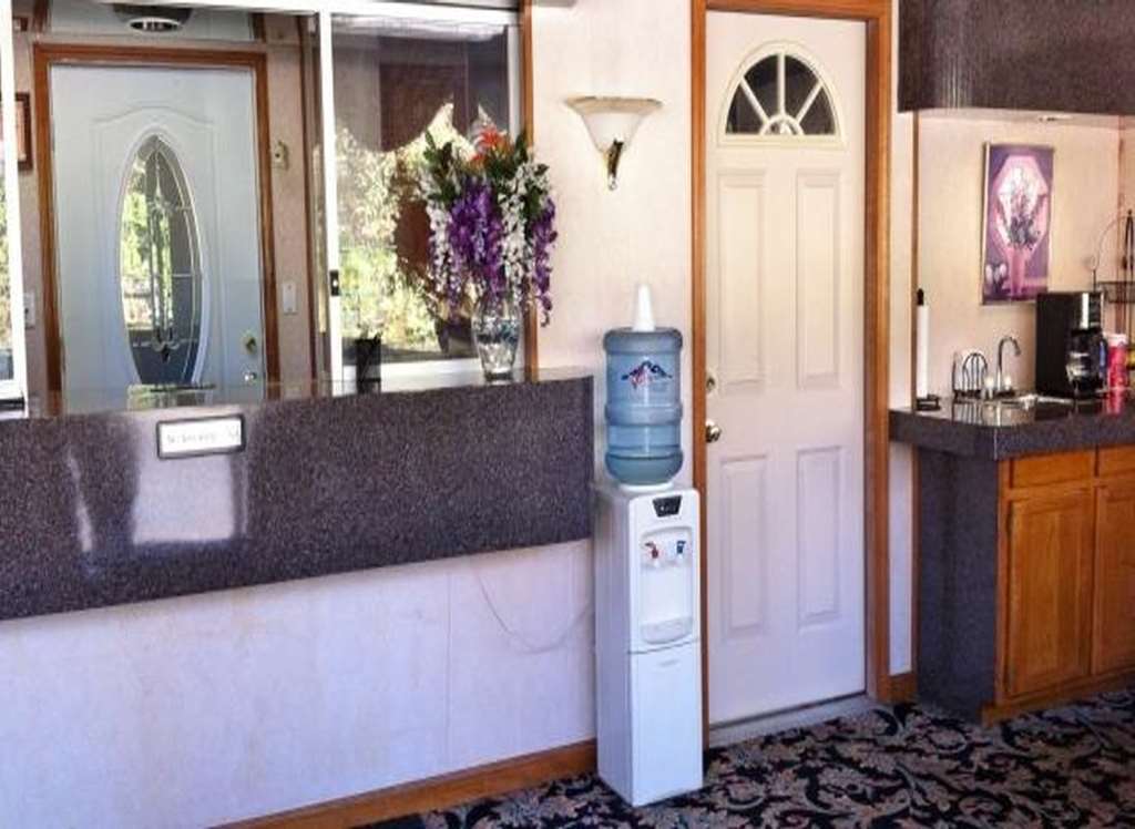 Econo Lodge كليمسون المظهر الداخلي الصورة